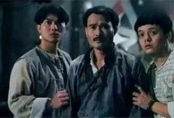 香港电影叔叔在线观看,重温经典，回味无穷