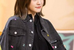 娱乐吃瓜女明星去世,吃瓜女明星离世引发哀思